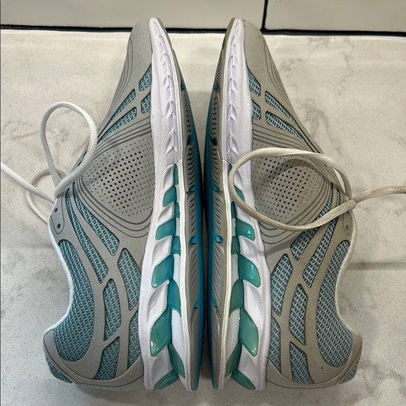 New Balance Wellness Toning Athletic Shoes Size 10 - Picture 3 of 14